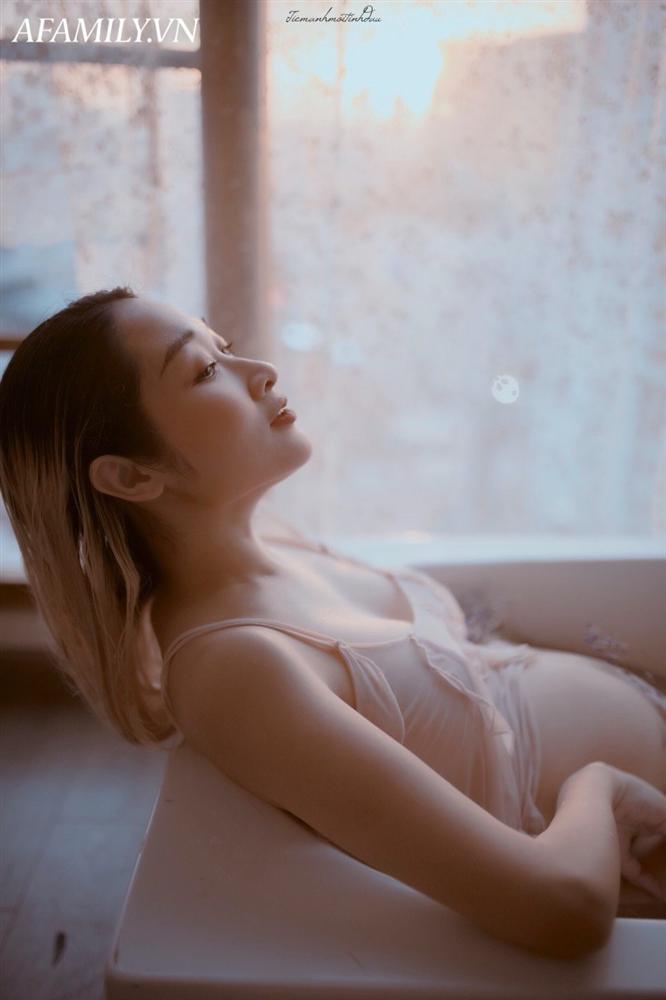 Mẹ bầu Thái Bình mang thai 7 tháng đẹp xuất sắc, thần thái ngời ngời đập tan quan niệm cứ bầu bí là ngoại hình tuột dốc-5