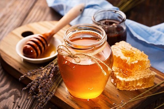 Tuyệt chiêu phân biệt mật ong thật và mật ong kém chất lượng