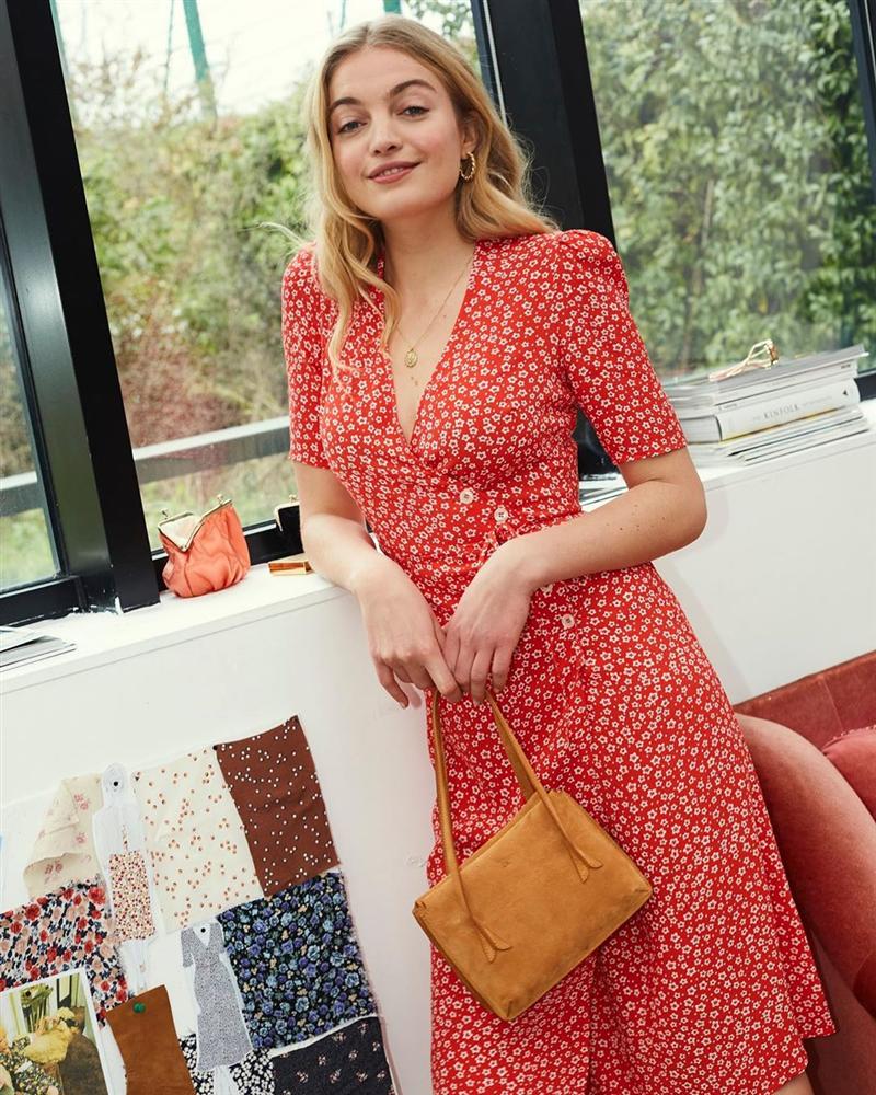 Để diện đồ công sở chuẩn xinh và thanh lịch không kém phụ nữ Pháp, chị em chỉ cần sắm 5 items-12