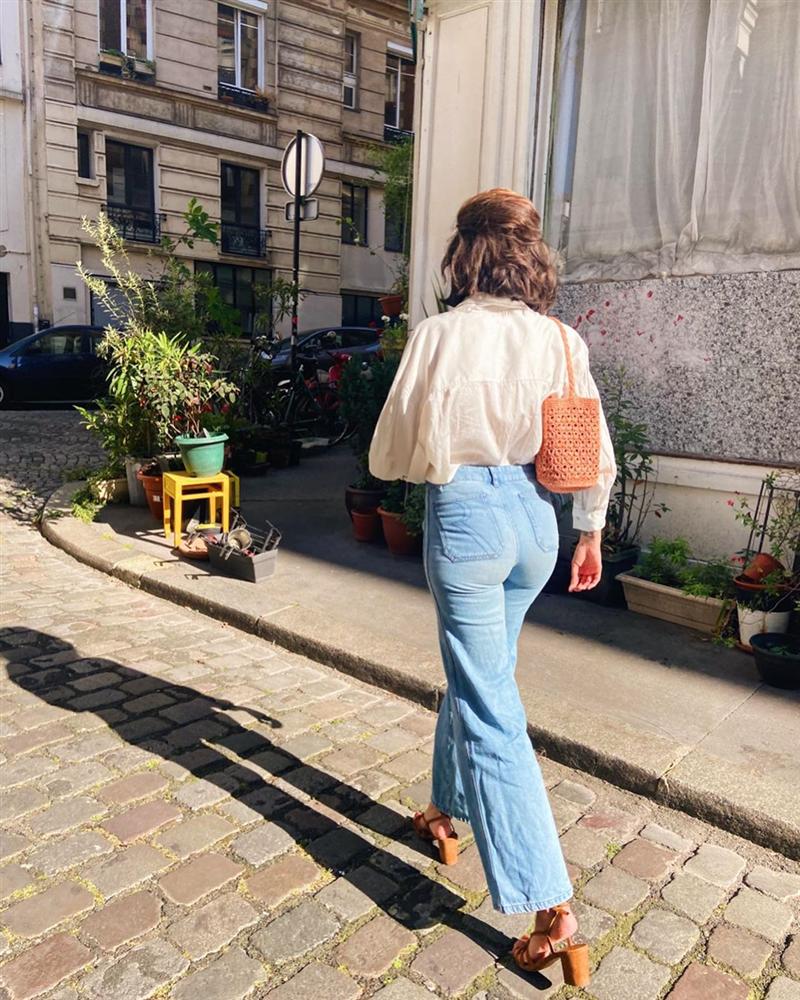 Để diện đồ công sở chuẩn xinh và thanh lịch không kém phụ nữ Pháp, chị em chỉ cần sắm 5 items-18