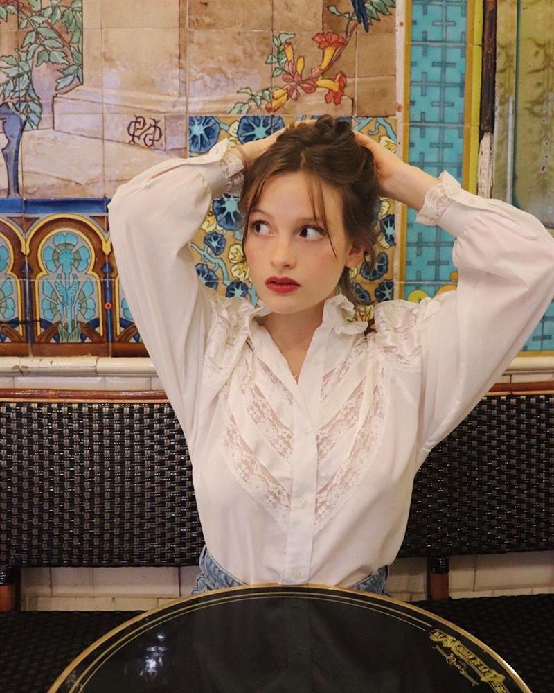 Để diện đồ công sở chuẩn xinh và thanh lịch không kém phụ nữ Pháp, chị em chỉ cần sắm 5 items-4