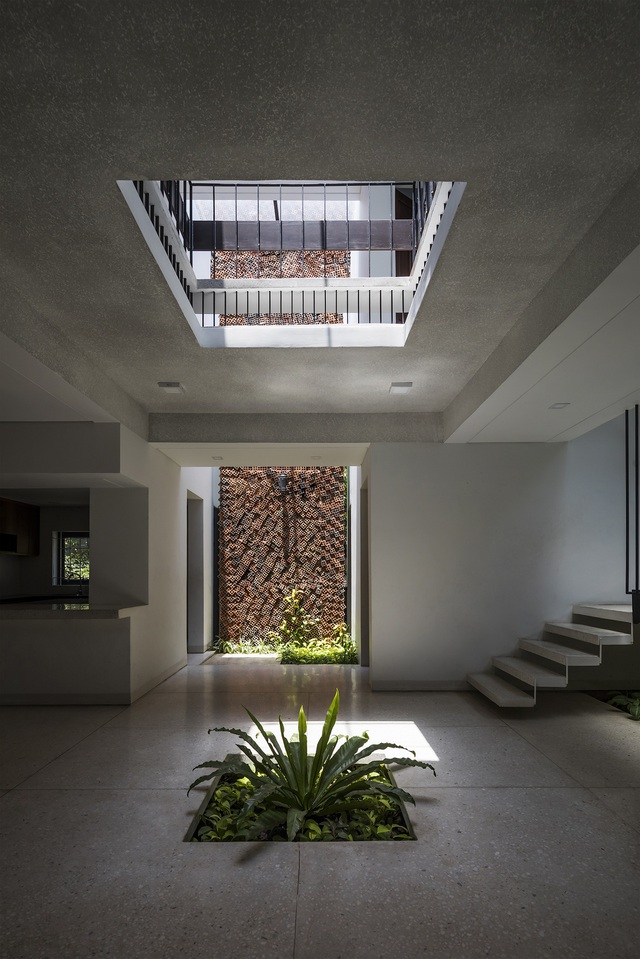 Độc đáo căn nhà xếp bằng gạch mộc biết thở” của vợ chồng ở Đồng Nai-13