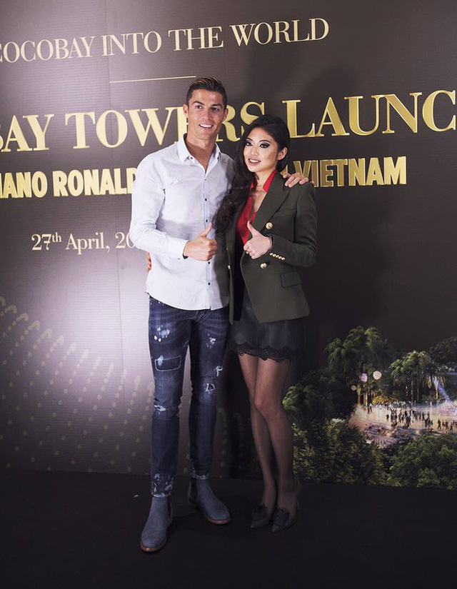 Nữ doanh nhân 9x từng được nhắc đến là phu nhân của Tổng giám đốc Cocobay Đà Nẵng có phong cách thời trang cá tính và luôn kẻ mắt sắc lẹm-6