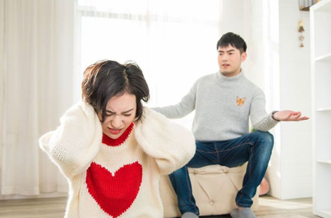 Khó tin nhưng có thật: Nhà tâm lý học chỉ ra đàn ông càng yêu, càng dễ lừa dối-1