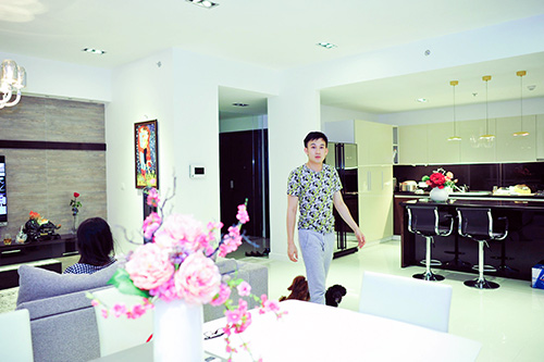 Dương Triệu Vũ hé lộ cuộc sống bình dân với Hoài Linh trong Nhà Thờ Tổ-2