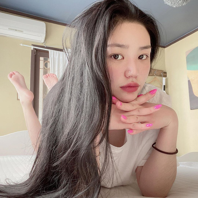 Bác sĩ nhắc chị em phải nhớ 5 điều khi dùng kem chống nắng để da bất khả xâm phạm dù thời tiết gay gắt đến đâu-1