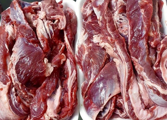 Thịt bò Úc siêu rẻ bán tràn lan giá từ 80.000 đồng/kg-1