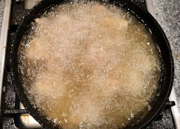 Kho, rang nhiều cũng chán, làm thịt lợn chua ngọt đổi gió lại tốn cơm bất ngờ-4