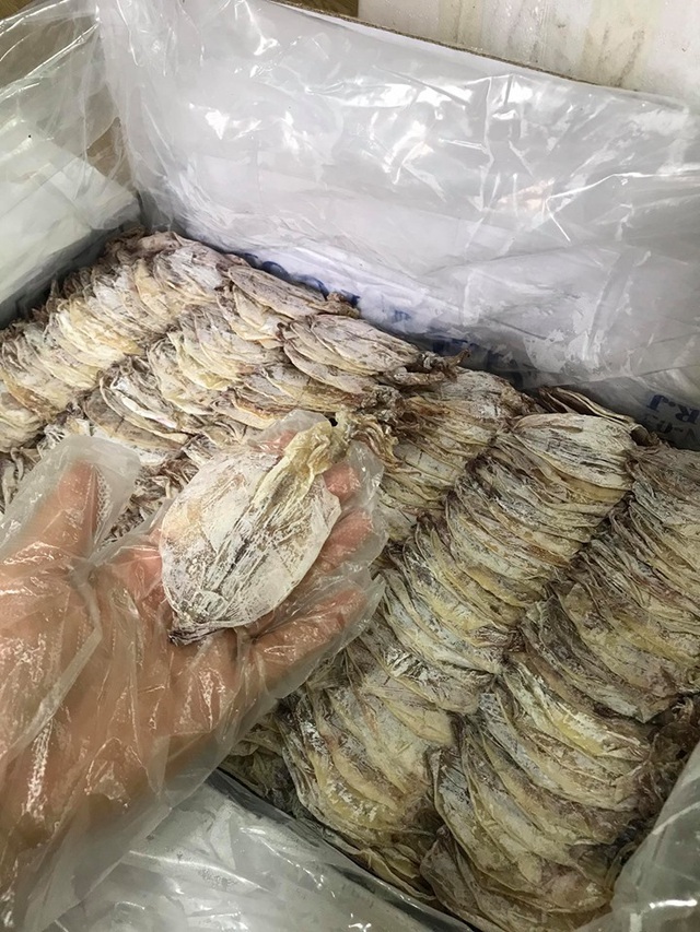 Mực khô siêu rẻ, nhỏ như lá bài, dân nhậu ăn hàng chục con chưa đã-5
