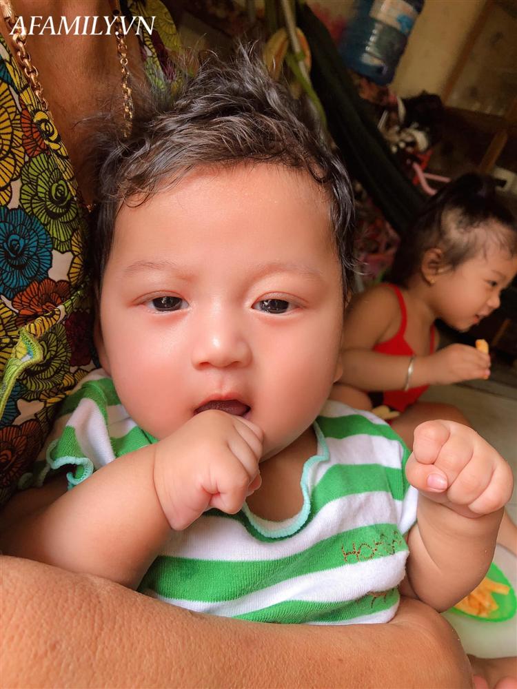 Lúc bầu bí hâm mộ Đặng Văn Lâm cuồng nhiệt, mẹ 9x Tây Ninh sinh con ra ai nhìn mặt bé cũng giật mình-12