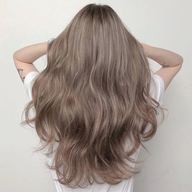 Hè này mà chơi màu beige cho tóc thì bạn không chỉ xinh ngọt mà visual cũng lên mây”-12