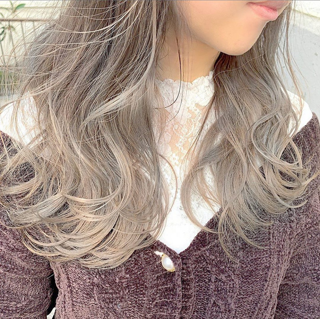 Hè này mà chơi màu beige cho tóc thì bạn không chỉ xinh ngọt mà visual cũng lên mây”-3