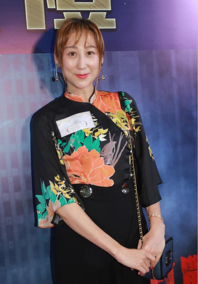 Chân dung vợ Á hậu nóng bỏng, hy sinh nhan sắc sinh 4 con cho Tôn Ngộ Không-6