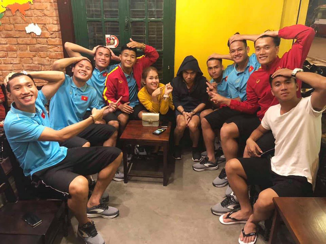 Liên hoàn phốt những người hùng Thường Châu năm nào, trùng hợp lạ kì đều dính dáng ít nhiều tới người chị thân thiết này-14