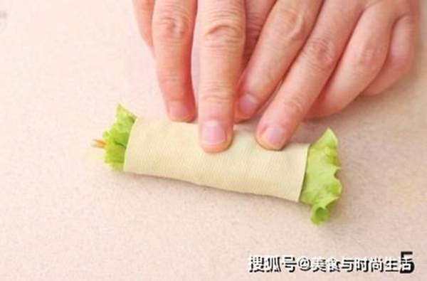 Váng đậu cuốn rau củ, món ngon giàu dưỡng chất cho những ngày chán cơm-6