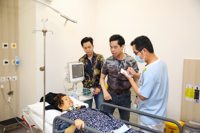 Mẹ Ngọc Sơn mắc bạo bệnh, sức khỏe suy kiệt-4