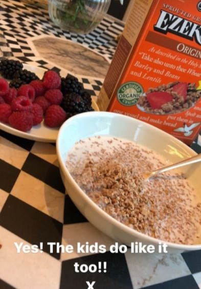 Victoria Beckham ăn gì để giữ da đẹp, dáng thon ở tuổi 46?-1