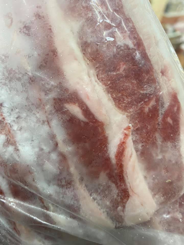 Bất ngờ phát hiện khay thịt bò đổi màu đen sì khi mua sắm, cô gái sốt sắng lên mạng cầu cứu 500 chị em có nên xuống tiền-2