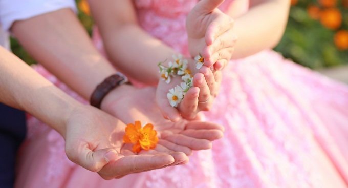 Người tình quay lại đòi nhận con sau đêm vụng trộm cách đây 20 năm-1