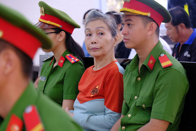 Mẹ nữ chủ mưu giết người, giấu xác trong thùng đổ bê tông: Con tôi chỉ giết quỷ dữ chứ không giết người-2