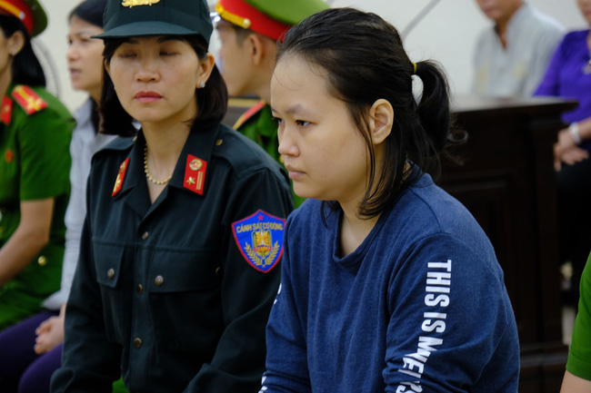 Mẹ nữ chủ mưu giết người, giấu xác trong thùng đổ bê tông: Con tôi chỉ giết quỷ dữ chứ không giết người-3