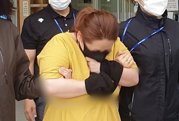 Hành tung của mẹ kế trong 7 tiếng nhốt con trong vali đến chết: Thời gian vui vẻ của hung thủ đổi bằng giây phút địa ngục của nạn nhân-1