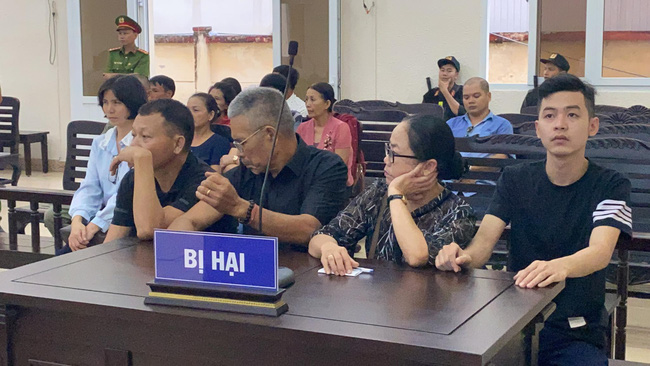 Diễn biến bất ngờ vụ thi thể đổ bê tông: Mẹ nạn nhân lên tiếng cho rằng con mình chưa chết, 4 bị cáo không giết người!?-1