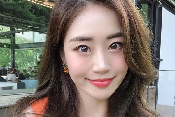 Phụ nữ Pháp thực hiện 5 điều này vào mùa hè để da không thể sạm đi, trái lại còn ngày một căng sáng lấp lánh-5