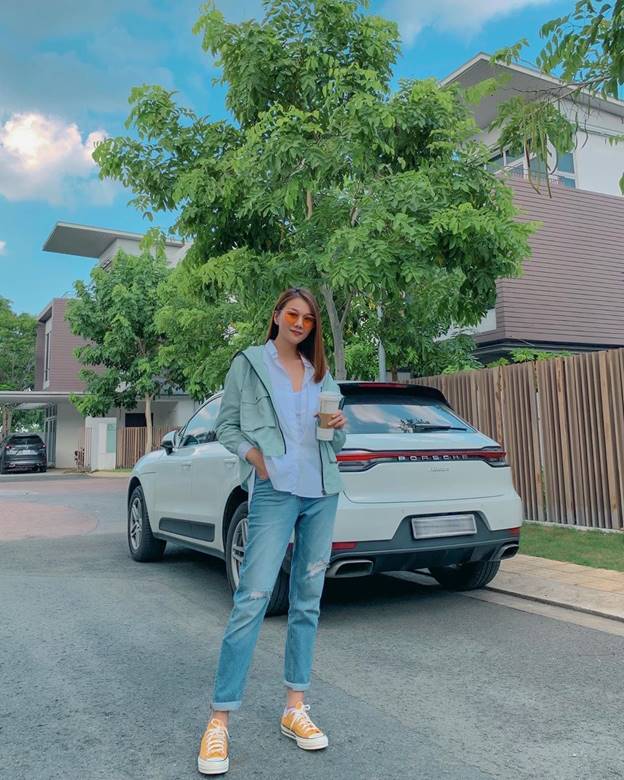 Càng lớn tuổi, các mỹ nhân 8x sau của Vbiz ngày một trẻ trung sành điệu là vì họ cực ưu ái 5 món thời trang-4