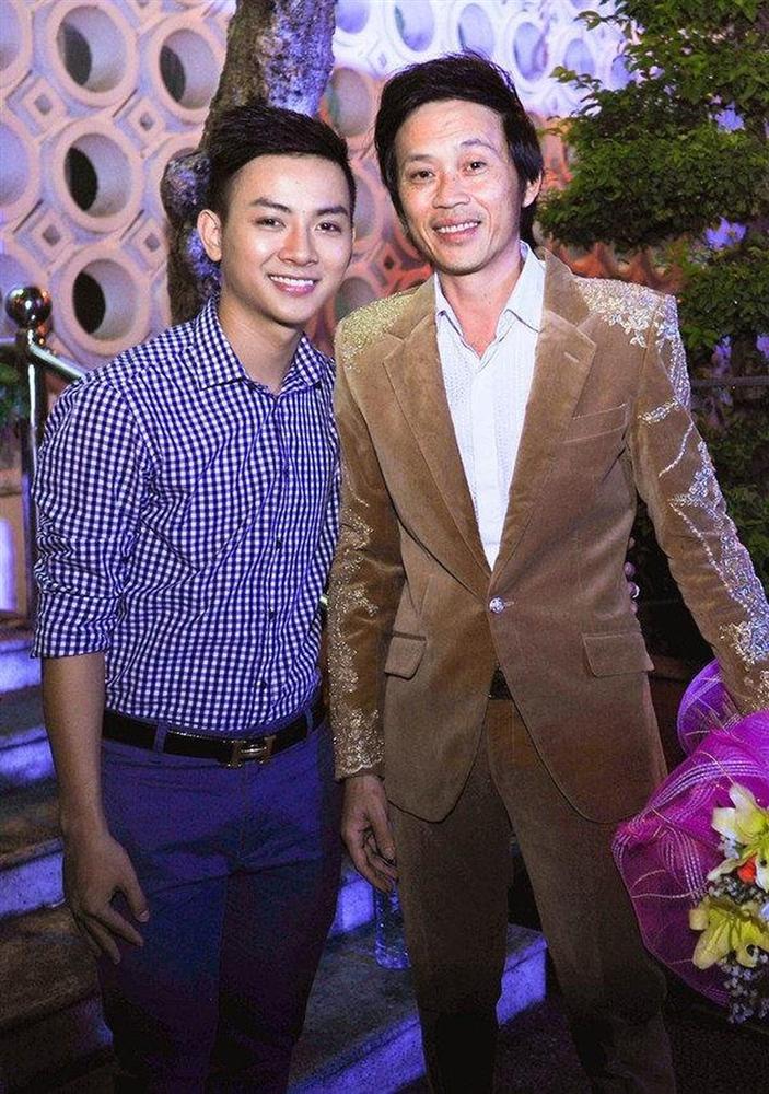 Từng được cưng chiều hết mực nhưng Hoài Lâm lại khiến cả hai nhân vật máu mặt này của showbiz Việt phải thất vọng ê chề-3