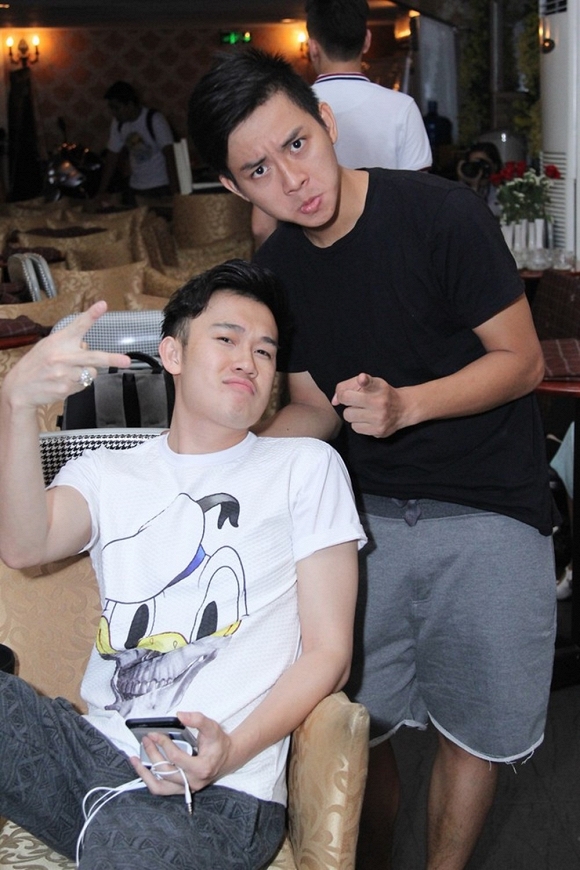 Từng được cưng chiều hết mực nhưng Hoài Lâm lại khiến cả hai nhân vật máu mặt này của showbiz Việt phải thất vọng ê chề-4