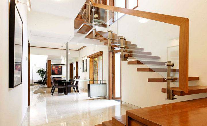 Bố trí cầu thang đúng cách để chiêu tài, cầu lộc, vợ chồng gắn bó đến già-1