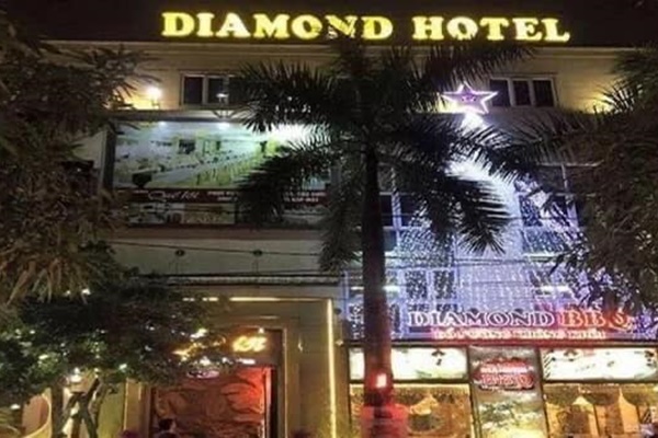 Thái Bình: Bà chủ khách sạn Kim cương tử vong trong tư thế treo cổ-1