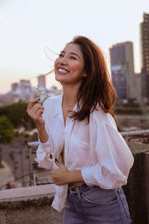 Bất ngờ với hình ảnh Minh Khuê Cô gái xấu xí ngày nào nay lột xác gợi cảm, chăm tập tành để cải thiện vóc dáng-5