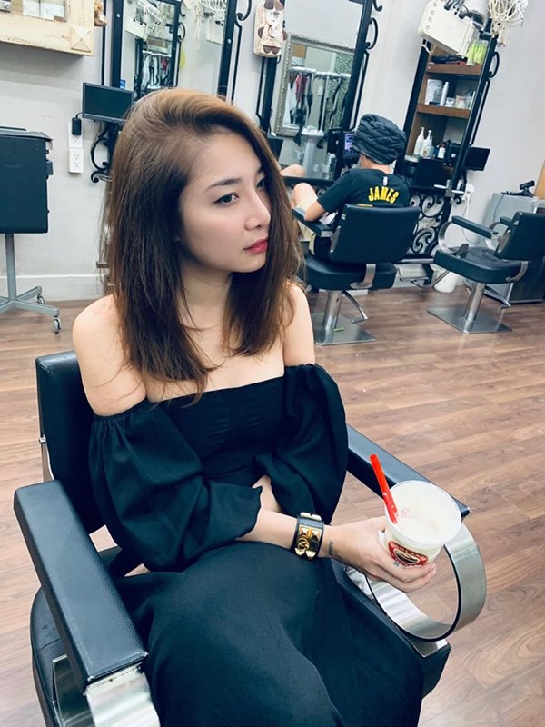 Bất ngờ với hình ảnh Minh Khuê Cô gái xấu xí ngày nào nay lột xác gợi cảm, chăm tập tành để cải thiện vóc dáng-7