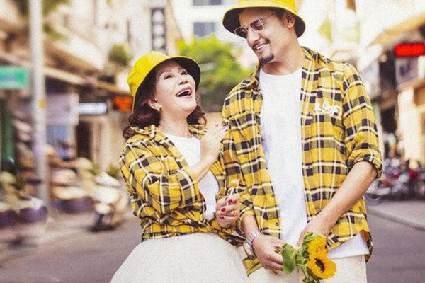 Cô dâu 65 tuổi khoe ảnh chỉnh sửa bung bét qua phần mềm làm đẹp khiến méo mó đến kỳ lạ-6