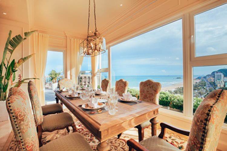 Cùng ở nhà triệu đô: Hoa hậu Hà Kiều Anh vẫn kém cháu trai gia tộc nức tiếng Sài Gòn-6