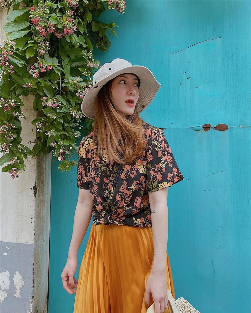 Style Hè của bạn sẽ thật nhàm chán nếu còn chưa sắm ngay 1 em áo họa tiết như sao Việt-2