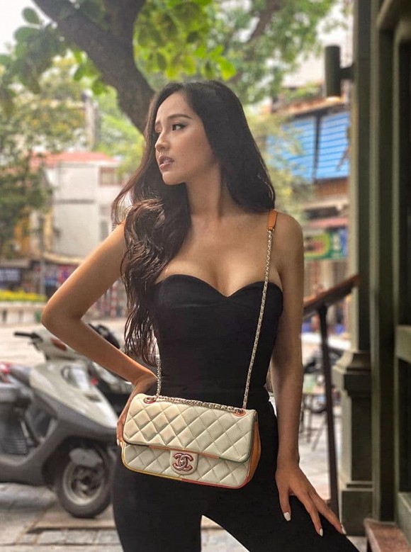 Từng bị stress vì bụng mỡ nay Mai Phương Thúy khiến fans xốn xang vì vòng eo bé tí-6