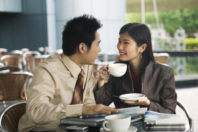 6 mẫu phụ nữ khiến đàn ông muốn chung chăn gối cả đời: Bạn có nằm trong số này?-4