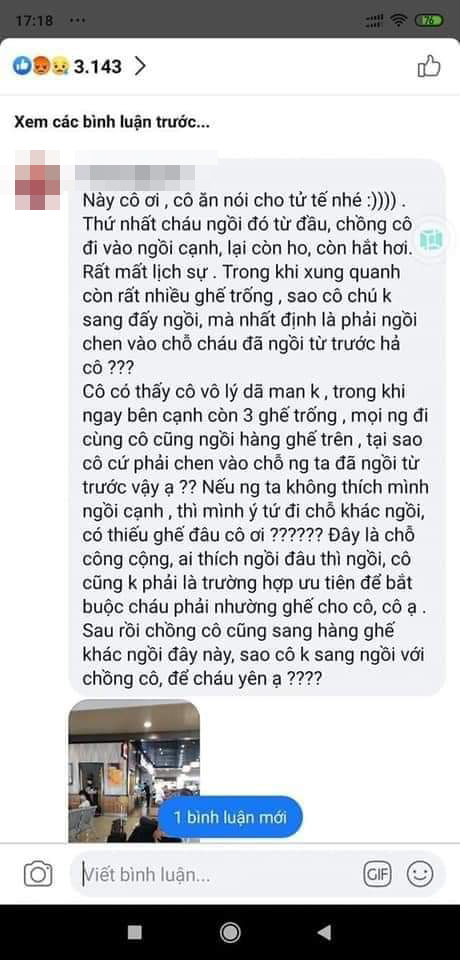 Xin ngồi kế bên trong phòng chờ sân bay, cô gái khước từ chỉ vì chỗ bên cạnh còn để cốc nước, nhưng câu nói thiếu văn hóa sau đó mới là điều khiến nhiều người bức xúc-4