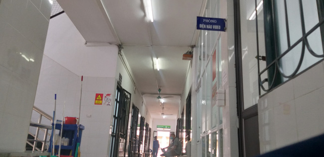 Bệnh viện Bạch Mai: Nghi vấn cắt xén thời gian điện não video cho bệnh nhân tâm thần từ 12 tiếng xuống còn 40 phút-2