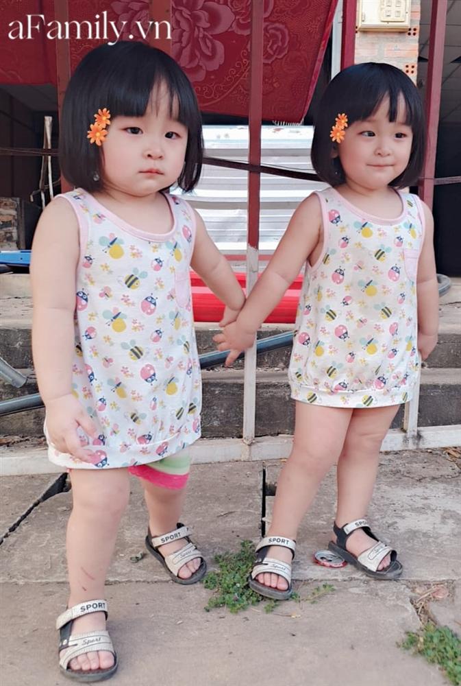 Mê tít cặp sinh đôi Cam và Dứa giống nhau như 2 giọt nước, ra đường ai cũng tấm tắc khen xinh như diễn viên Hàn Quốc-15