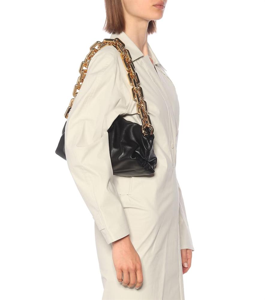 Đụng hàng chiếc túi da 75 triệu, Ngọc Trinh bất ngờ lấn át cả Song Hye Kyo: Sự an toàn quá mức khiến ngọc nữ xứ Hàn mờ nhạt toàn tập-3