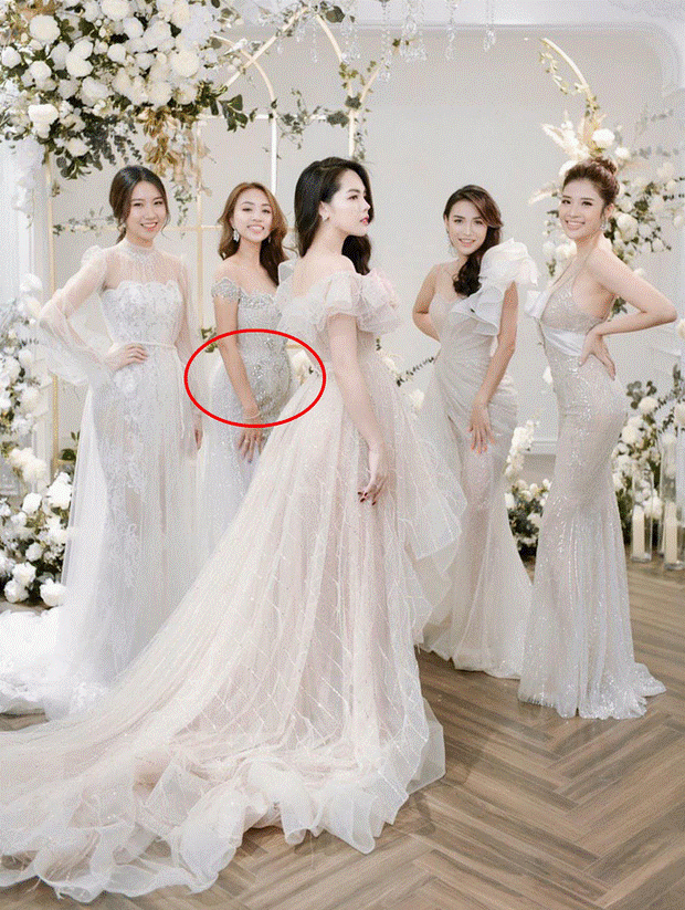 Rộ nghi vấn MC Vân Hugo đang mang thai với chồng sắp cưới, soi vòng 2 dạo gần đây là rõ-4