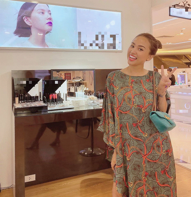 Rộ nghi vấn MC Vân Hugo đang mang thai với chồng sắp cưới, soi vòng 2 dạo gần đây là rõ-3