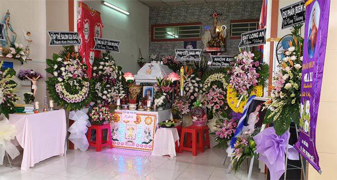 Sự day dứt của kẻ cuồng ghen, lừa người yêu nhắm mắt tặng quà rồi sát hại-2