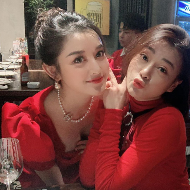 Trước khi có tin đồn toang, Huyền My và Phương Oanh thân thiết tới mức nàng Á hậu còn dằn mặt bạn trai của bạn thân cực gắt-5