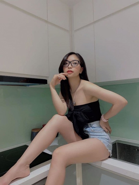 Quang Hải xuất hiện cực tình bên Huỳnh Anh, Nhật Lê ẩn ý: Đã bước qua rồi đừng quay trở về?-3