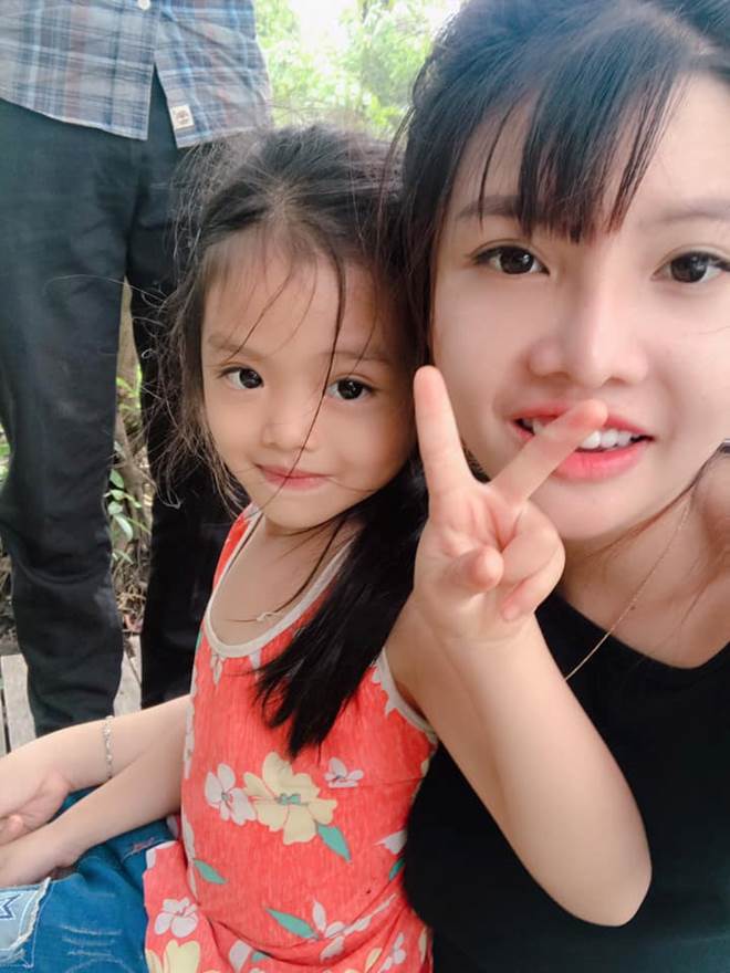 Mẹ đơn thân đập cả mặt xây mới, nhan sắc con gái chào đời trước thẩm mỹ được chú ý-5